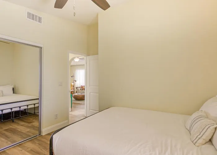 South Mountain Saguaro Siesta Holiday home *